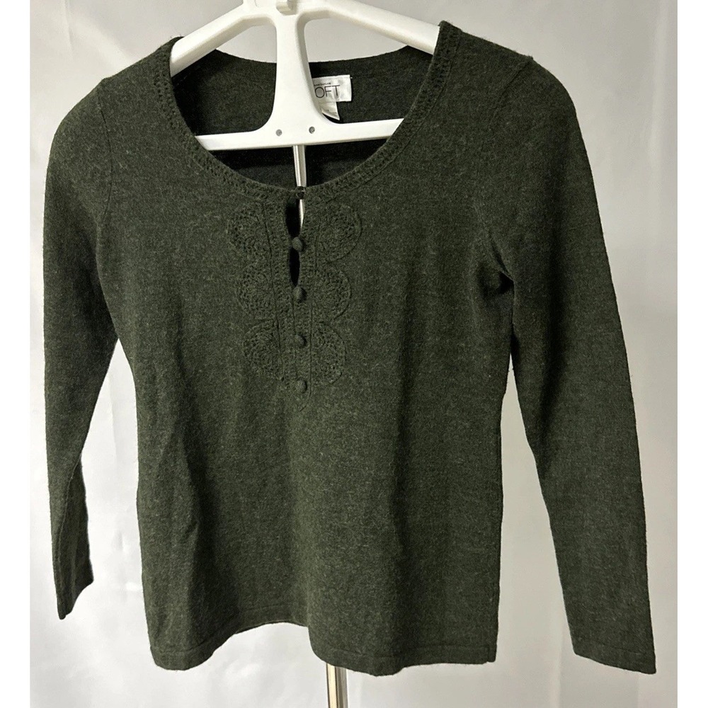Loft Sweater Long Sleeves Pullover Green Embroidered Placket Women's Sz M